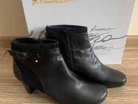 Nauji, elegantiski sezoniniai batai 40 d.