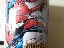 Šliukšliadeže i vaiku kambari Spiderman