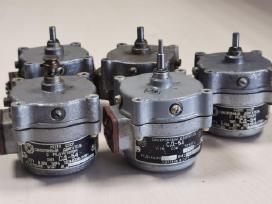 Varikliai su reduktoriais Sd-54 (сд-54)