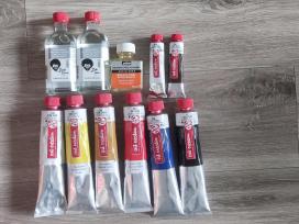 Aliejiniai dažai su priedais 45€ + siuntimas.