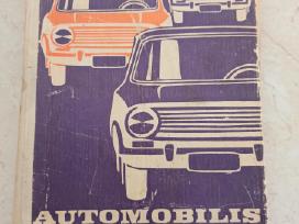 Tarybinė knyga automobilio tema