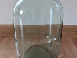 3 l stiklainiai