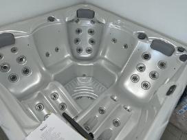 Ekspozicinis jacuzzi, masazinis baseinas tik 5200e