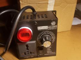 Elektroninis Įtampos ( srovės ) reguliatorius