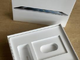 Apple iPad dėžutė.
