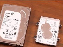 Naudoti 2,5" ir 3,5" diskai nuo 100gb iki 1tb