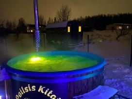 Mobilus kubilas nuoma LED ir Jacuzzi ir oromasažu