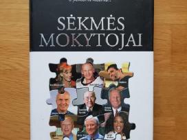 Parduodamos knygos