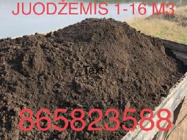 Juodžemis mažais kiekiais šiltnamiui, daržui, veja