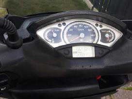 Yamaha X-max 250cc, scooters / mopeds