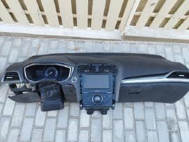 Ford Fusion Hybrid 2014 dalys