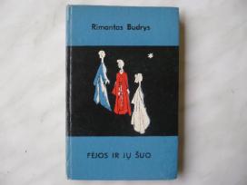 R. Budrys - Fėjos ir jų šuo