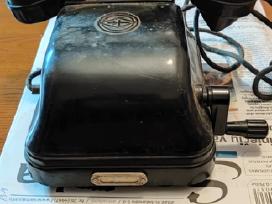 Telefonas 60, lygintuvas 20€