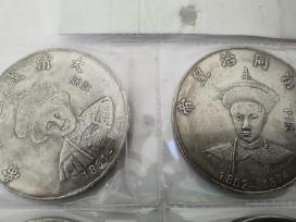 Monetos Chinese Emperor King Qing Flying Dragon