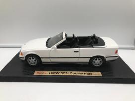 Bmw 3 serijos modeliukas e36 baltas kabrioletas