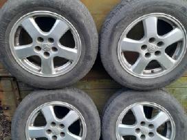 Toyota R15 195/65 ratlankiai su veržlėmis