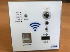 Wireless Router rozetės dėžutėje