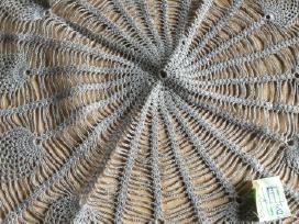 Linines staltieseles, Dailes gaminiai