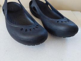 Tik pamatuotos Crocs basutės