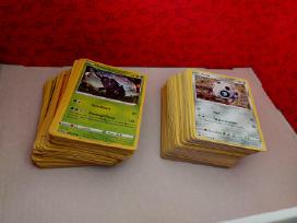 Vidutinis Pokemon kortelių rinkinys