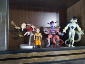 Parduodu dbz ir ziedu valdovo figureles.