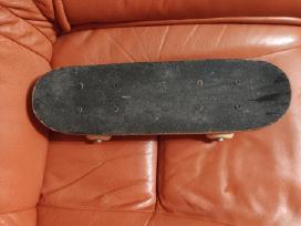 Riedlentė 43 cm ilgio.
