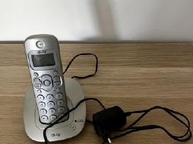 Laidinis telefonas su stotele