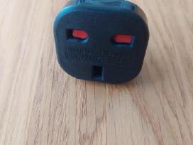 Adapteris iš UK i Eu.