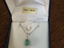 Parduodamas auksinis pakabukas su 1.03ct smaragdu