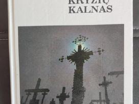 "Kryžių kalnas" fotografijų albumas