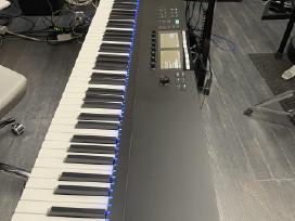 Native Instruments Komplete Kontrol S88 Mk2