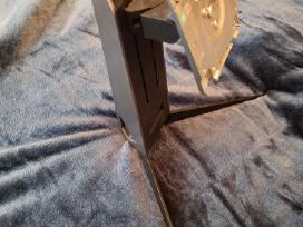 Alienware monitoriaus stovas