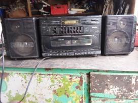 Magnetolos ir boomboxai ir pns.