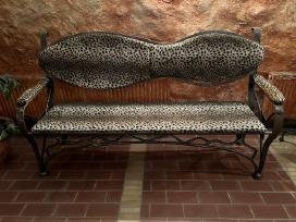 Kalvio darbo sofa