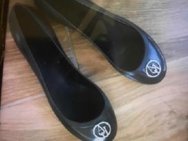 Armani batelisi balerinos