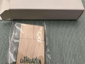 Usb 2.0 atmintukas 8gb medinis suvenyras Lithuania