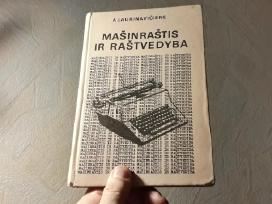 A. Laurinavičienė "Mašinraštis ir raštvedyba" 1976