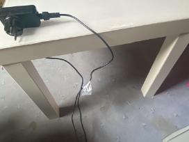 Parduodu Ikea vaikiska staliuka