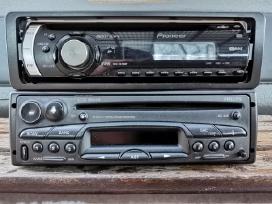 Vintažinės Pioneer ir Philips su CD grotuvu