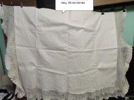 Didelė staltiesė 195 cm/135 cm iki nėrinių 18 cm n