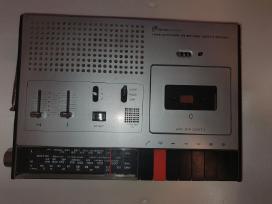 Rank radio international ar8418