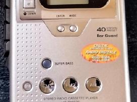 Vintage audiogrotuvas Aiwa