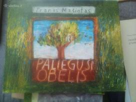 Mašiotas P. Paliegusi obelis