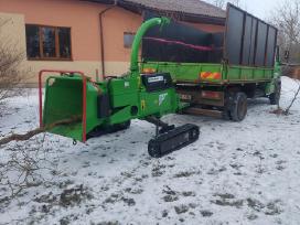 Sklypų valymas,šakų smulkinimas,žolės pjovimas.