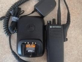Motorola Dp4400 Uhf nešiojamas radijas