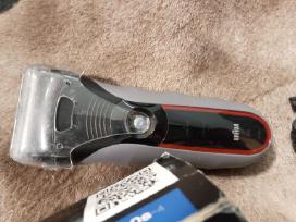 Tik [ 31 €]- barzdaskutė Braun 320s