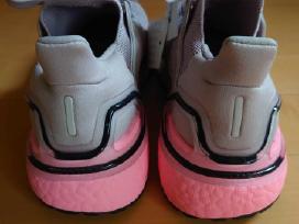 Kedai adidas boost 19 w