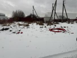 Nupirkčiau sklypa su statybos leidimu namui