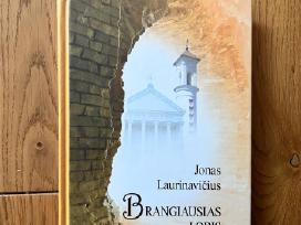 Brangiausias lobis. J. Laurinavičius