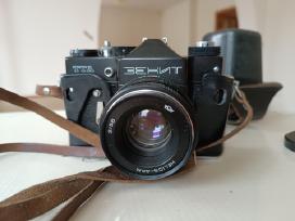 Fotoaparatas Zenit. Pagamintas tarybų sąjungoje.